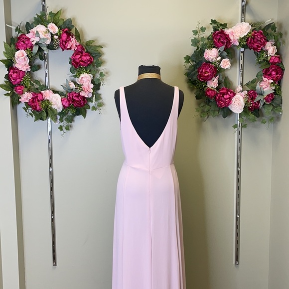 Pretty pink bridesmaid dress - Picture 4 of 4